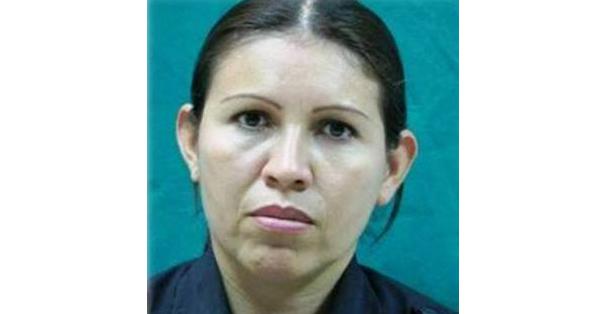 La agente Ana Deysi Cabrera murió en circunstancias desconocidas la noche del 30 de junio de 2015. Su familia exige justicia y que su muerte sea aclarada por las autoridades.