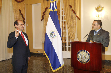 Héctor Samour Canán asumió desde el viernes la Secretaría de Cultura de la Presidencia, institución que estaba acéfala desde el despido de la ex secretaria Breni Cuenca.
