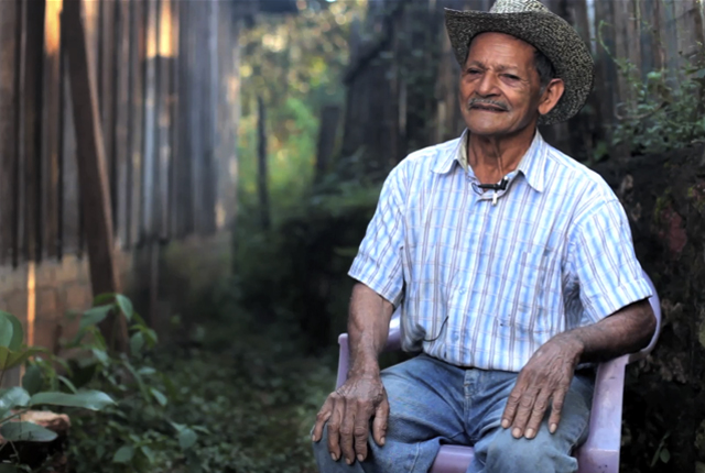 Antonio Pereira, de 73 años, perdió a toda su familia en la masacre ocurrida en el caserío Los Toriles, ubicado a dos kilómetros de El Mozote.