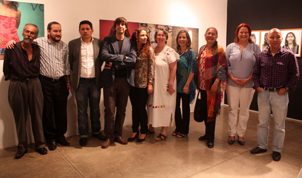 Roberto Lainez, Federico Hernández Aguilar, Jorge Galán, Fernando Valverde, Roxana Méndez, Carmen González Huguet, María Cristina Orantes, en representación de Mauricio Vallejo: su esposa, Claudia Meyer y Javier Alas﻿.