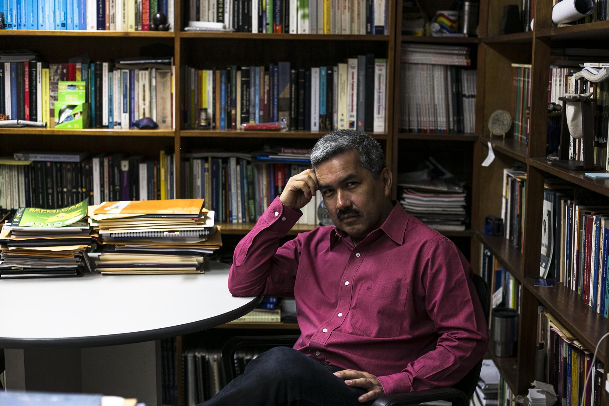 Álvaro Artiga, director del doctorado en Ciencias Sociales de la Universidad Centroamericana José Simeón Cañas y de la Universidad Don Bosco. Foto: Fred Ramos