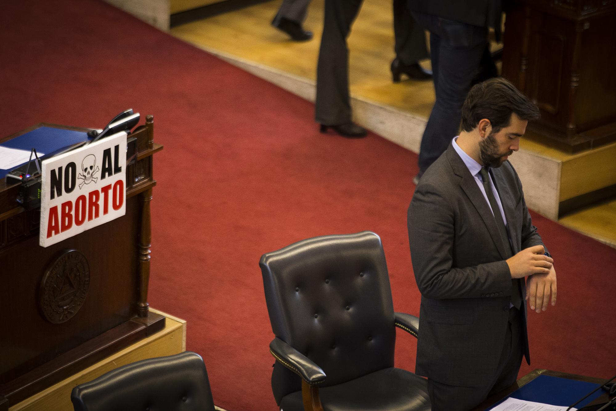 Johnny Wright, el diputado de Arena que propuso la reforma para despenalizar el aborto en dos causales, dijo a El Faro que no alcanzó el tiempo en esta legislatura para conseguir los votos. Foto: Víctor Peña.