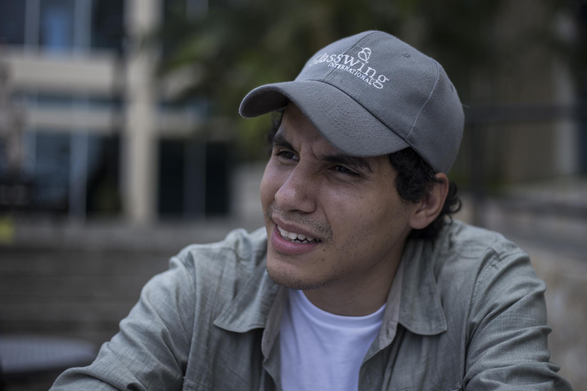 Harley Morales, miembro de la Coalición Universitaria de Nicaragua, que participa junto a la Alianza Cívica y el Movimiento de Campesinos, en el diálogo de Nicaragua. Foto Víctor Peña. 