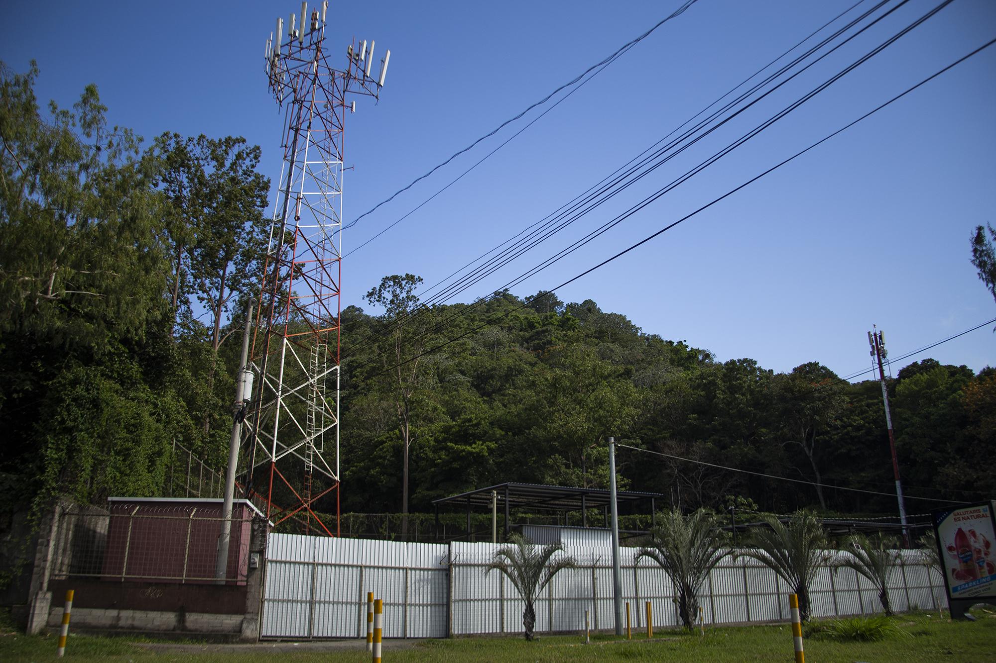 Así luce ahora el exrastro municipal que Servicios Americanos compró a la Alcaldía de Ortiz. Nunca se contruyó la gasolinera. El 22 de mayo de este 2018, Cervantes vendió el terreno a $333, 433, ganando más de $100, 000.