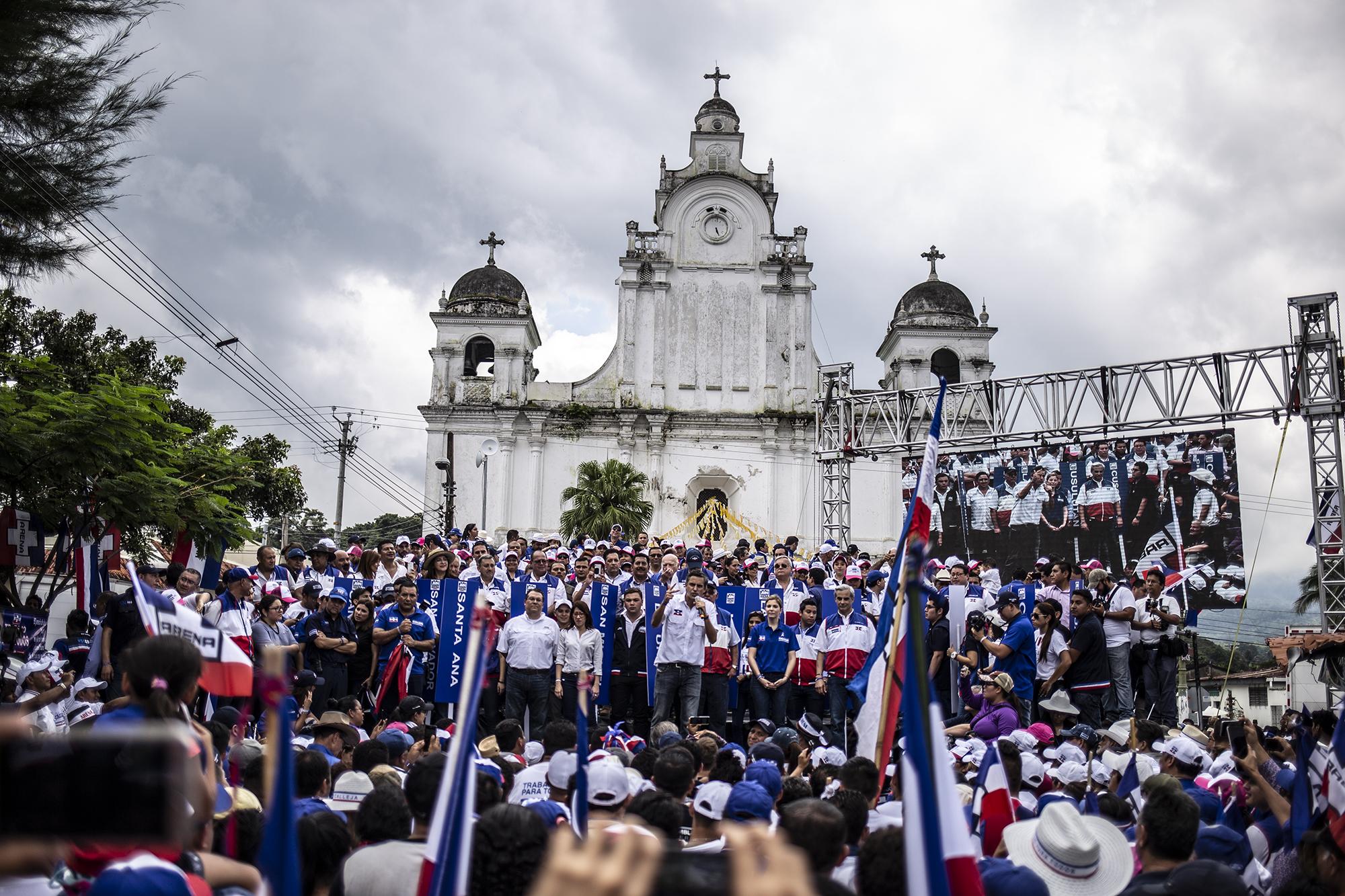 Mitín de arranque de campaña de Arena celebrado en Izalco, Sonsonate. Domingo 21 de octubre. 