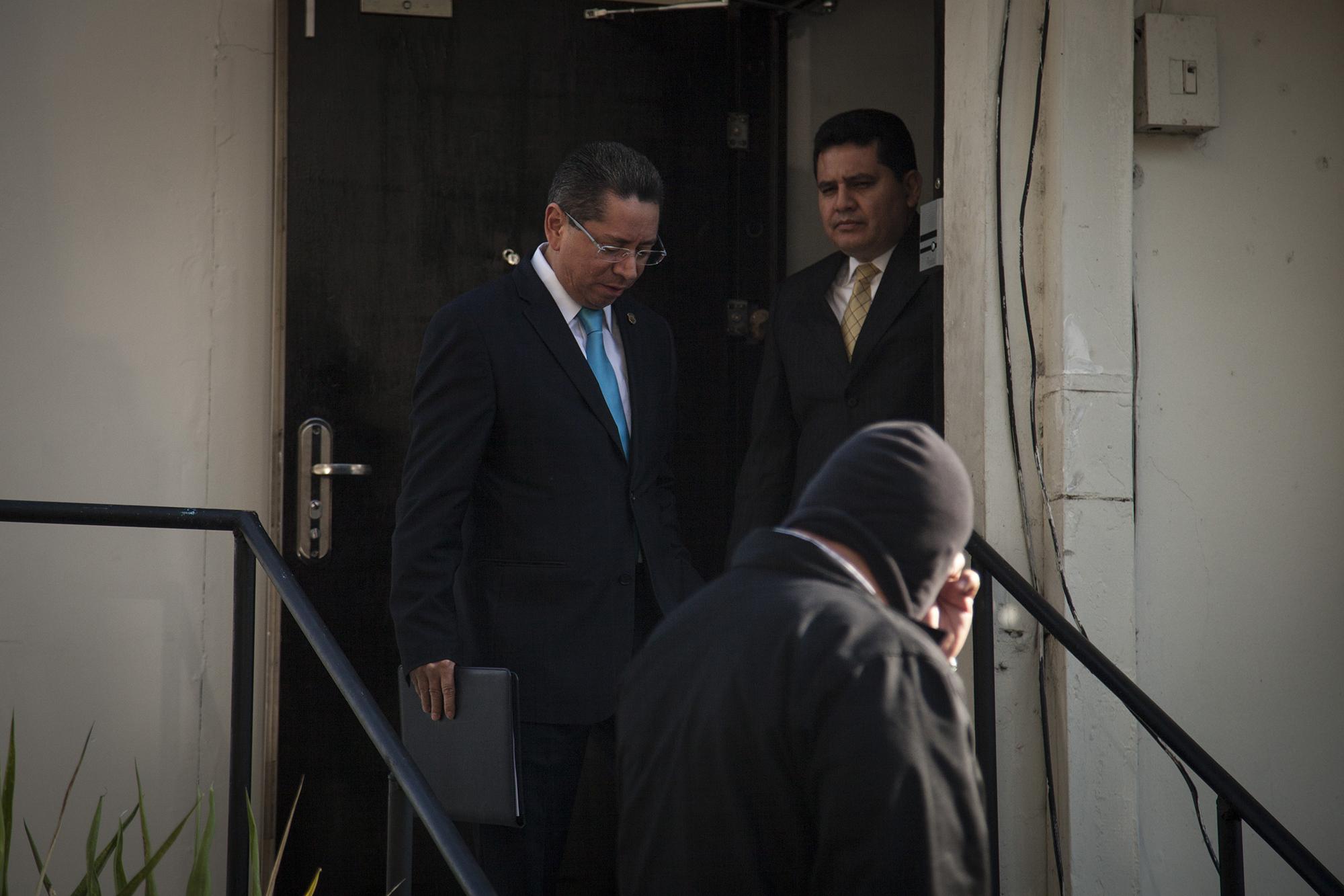 Douglas Meléndez durante operativo en las oficinas de Mossack Fonseca, en la colonia Escalón, de San Salvador. 08 de abril de 2016.