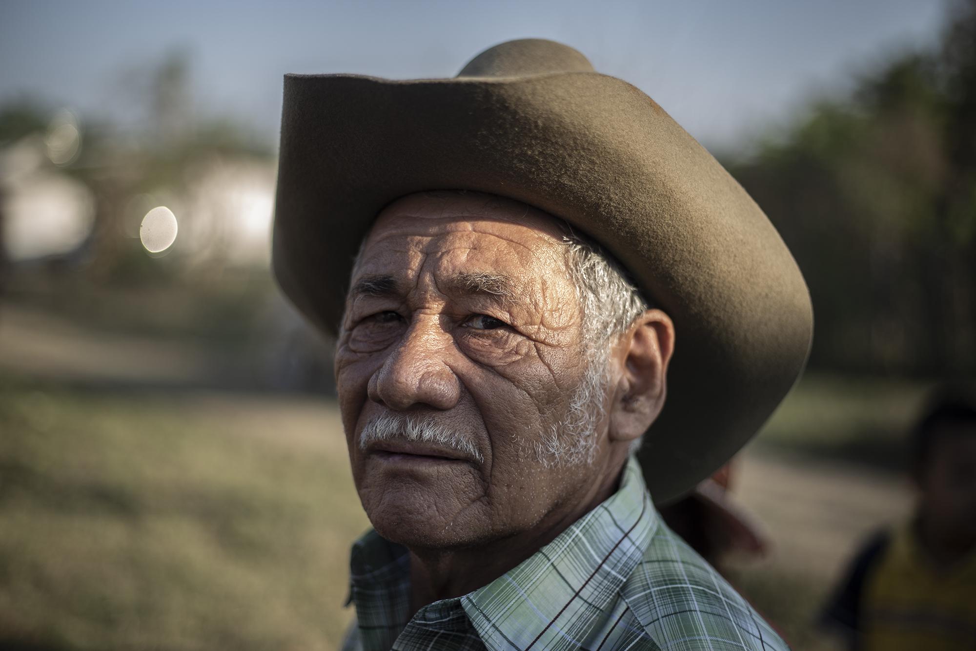 Roberto Reina Sandoval tiene 70 años de edad y es originario de El Paisnal. 