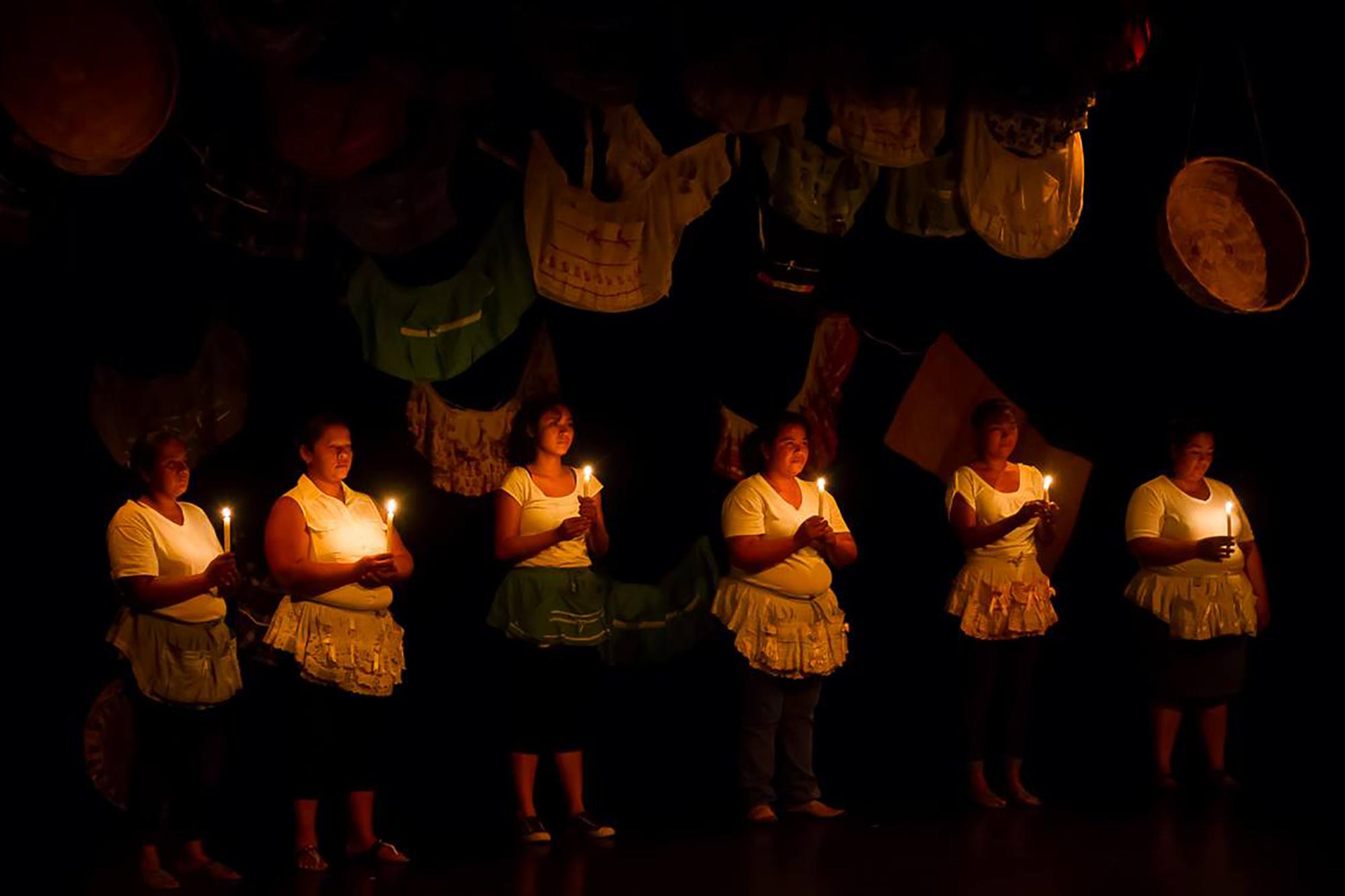 La Cachada Teatro durante la presentación de su obra 