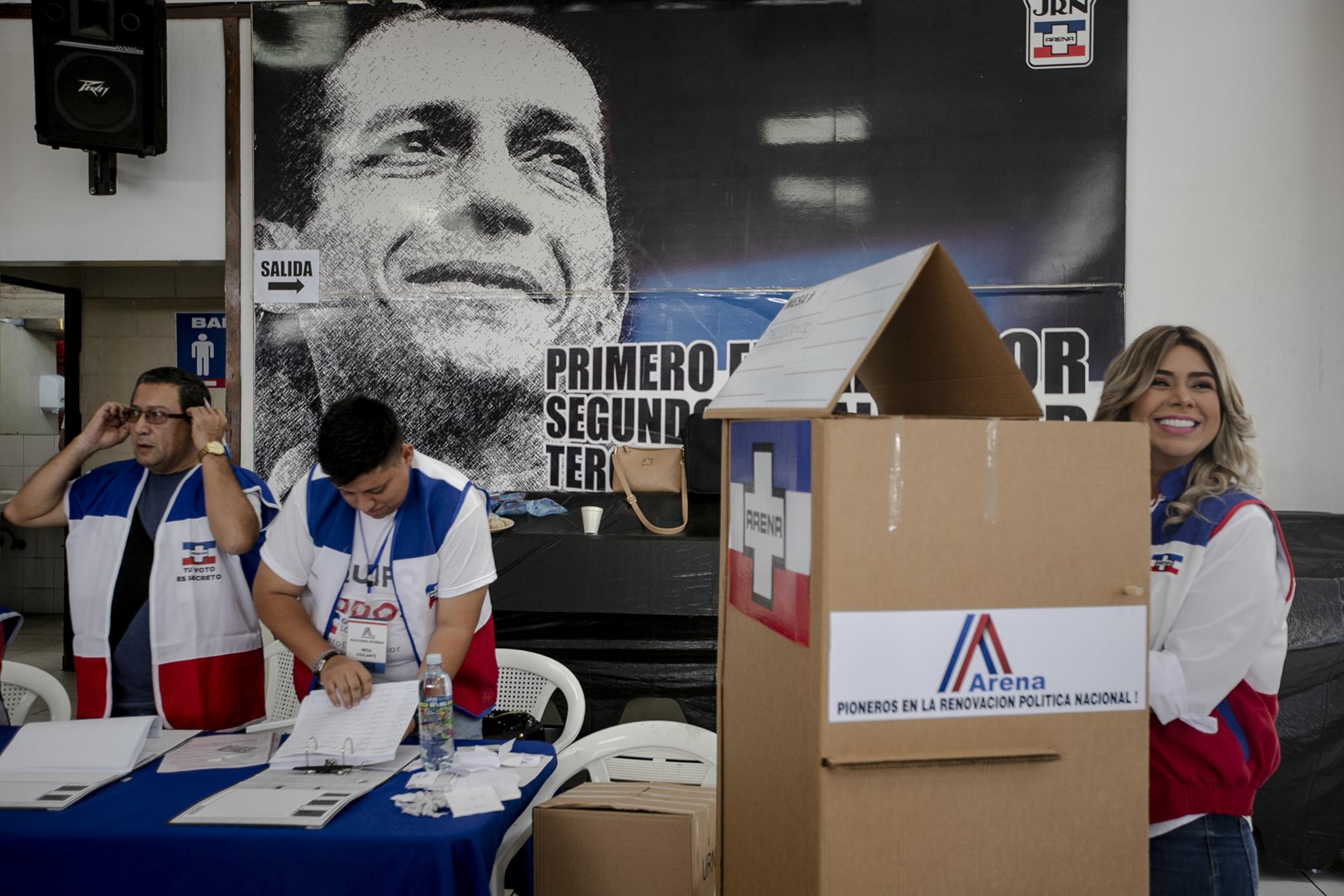 La diputada Marcela Villatoro fue electa como parte de la dirigencia de Arena. Foto Fred Ramos. 