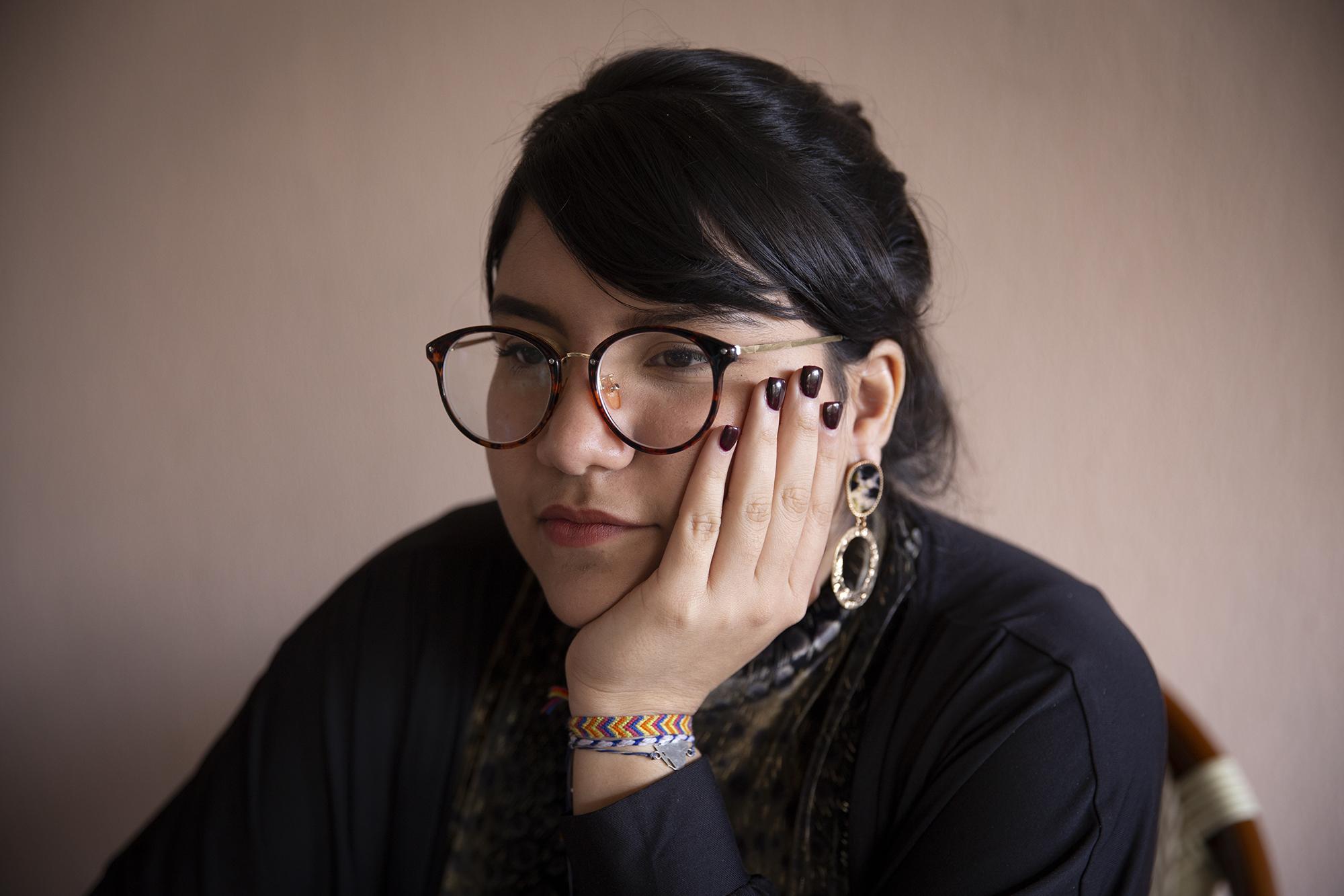 Durante el primer diálogo nacional de Nicaragua, en mayo del 2018, Madeleine Caracas gritó los nombres de los muertos por la represión del gobierno frente a Daniel Ortega y Rosario Murillo. Foto de El Faro/Carlos Barrera