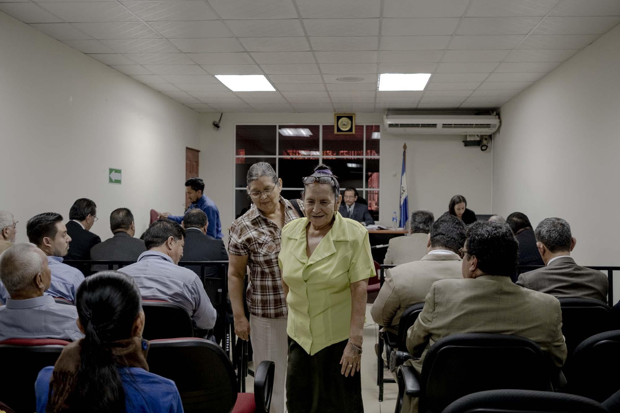 Herminia Argueta y Reyna Portillo declararon en la audiencia sobre la desaparición de dos niñas en 1981,  del 17 de enero 2020. Fred Ramos