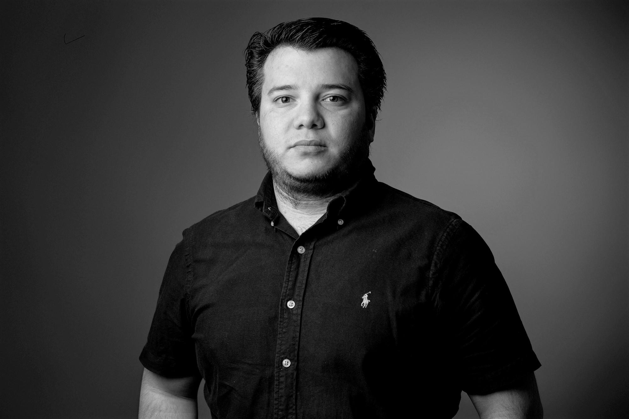El autor es periodista  nicaragüense. Colaborador del diario El País y Univisión Noticias. Premio Iberoamericano Rey de España.