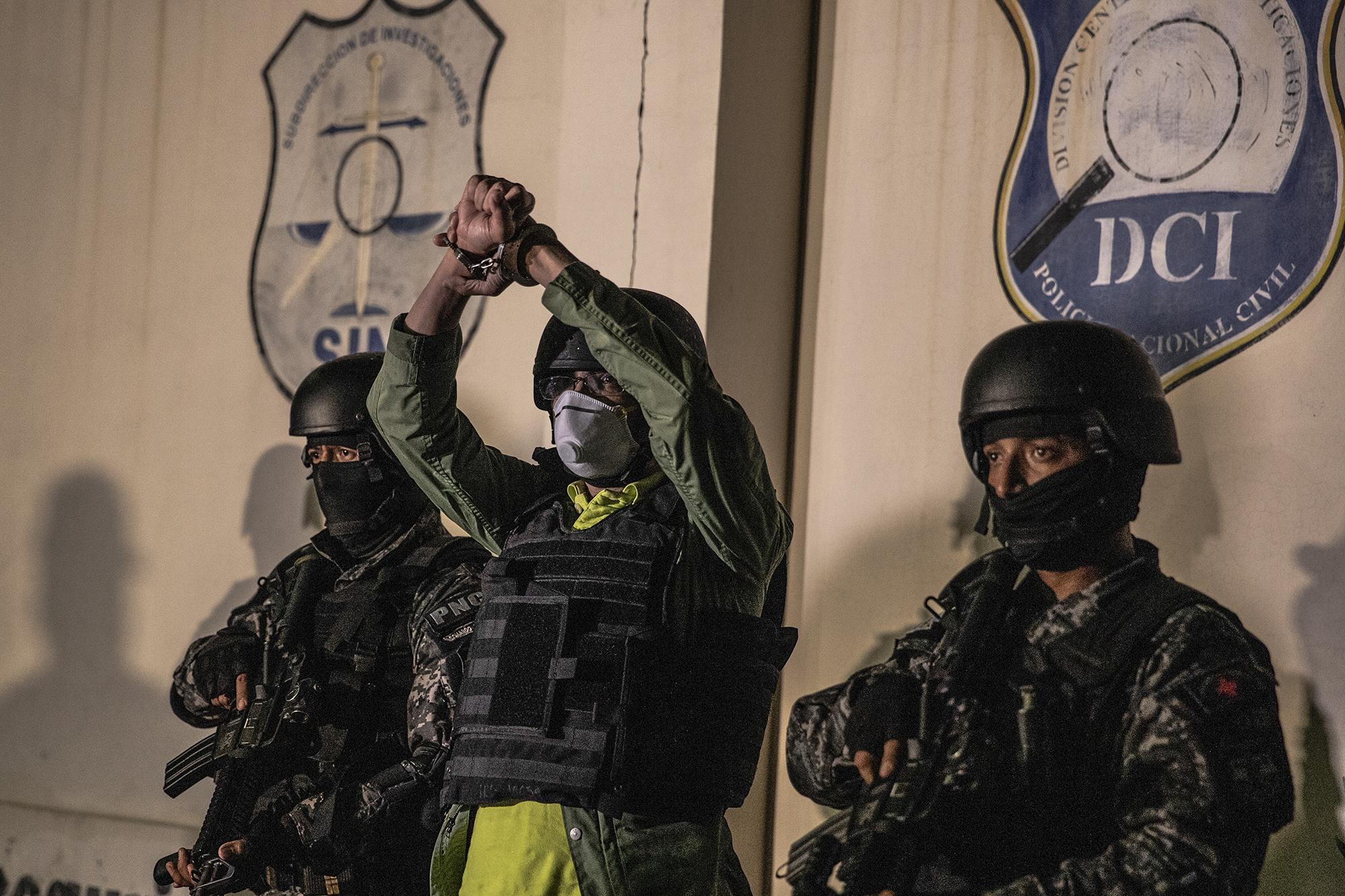 Gustavo López Davidson durante su presentación en la División Central de Investigaciones de la Policía Nacional Civil. Foto de El Faro: Carlos Barrera