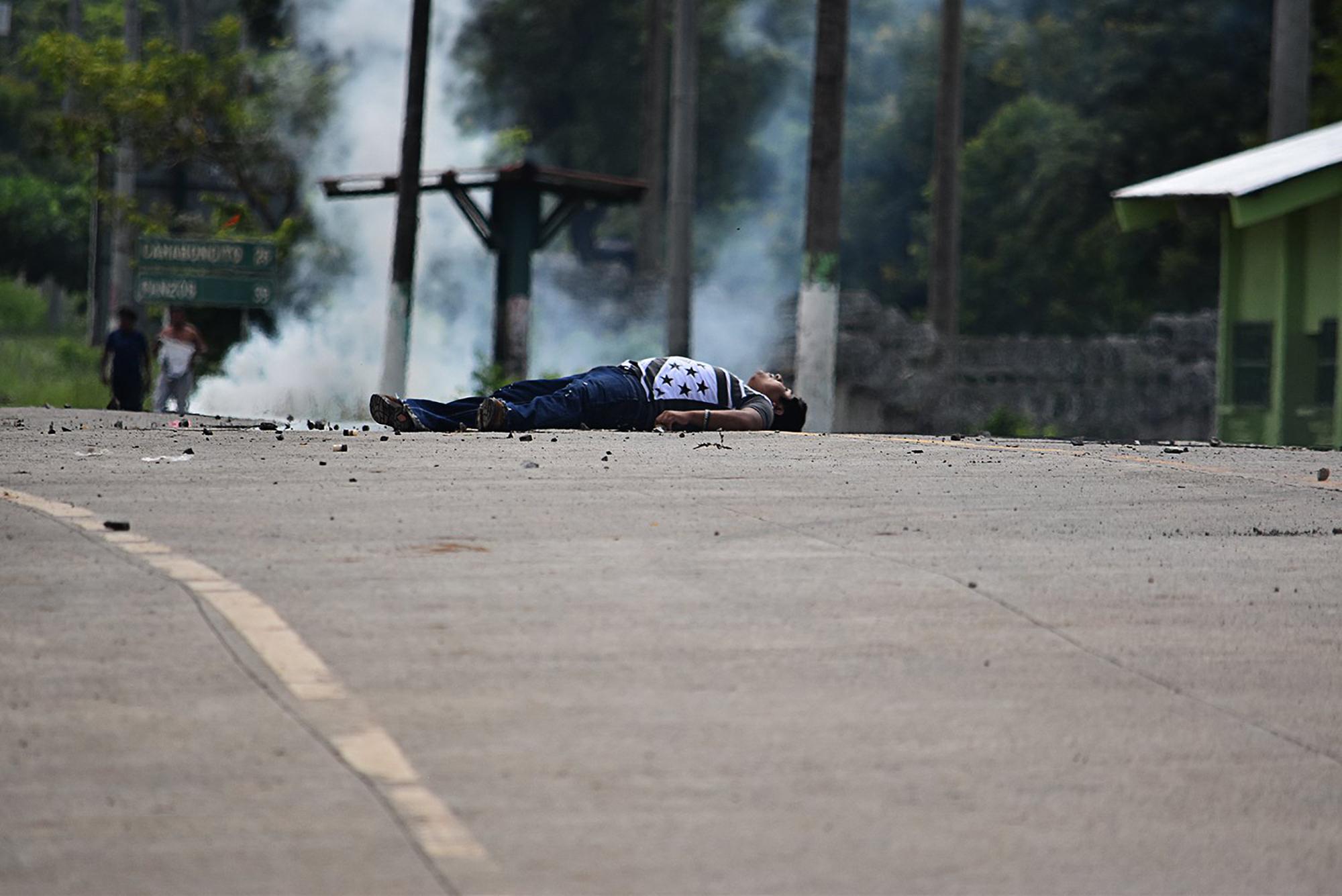 Pescador Carlos Maaz asesinado durante un enfrentamiento con la PNC en El Estor, en mayo de 2017. / Foto cortesía: Carlos Ernesto Choc/ Prensa Comunitaria de Guatemala. 