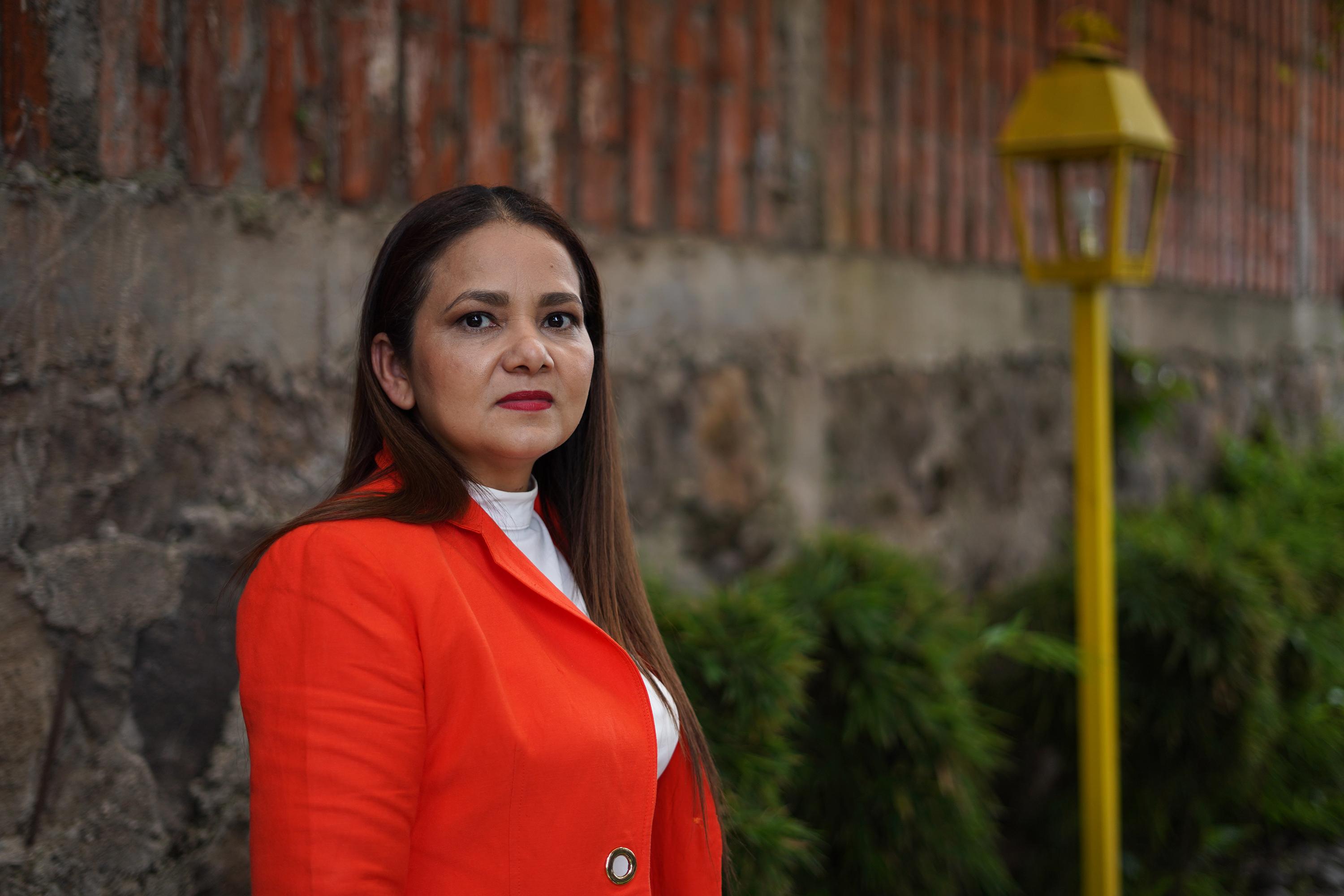 Cesia Romero, magistrada de la Cámara de lo Civil de Santa Ana, durante entrevista ofrecida a El Faro. San Salvador, 3 de septiembre de 2022. Foto de El Faro: Víctor Peña. 