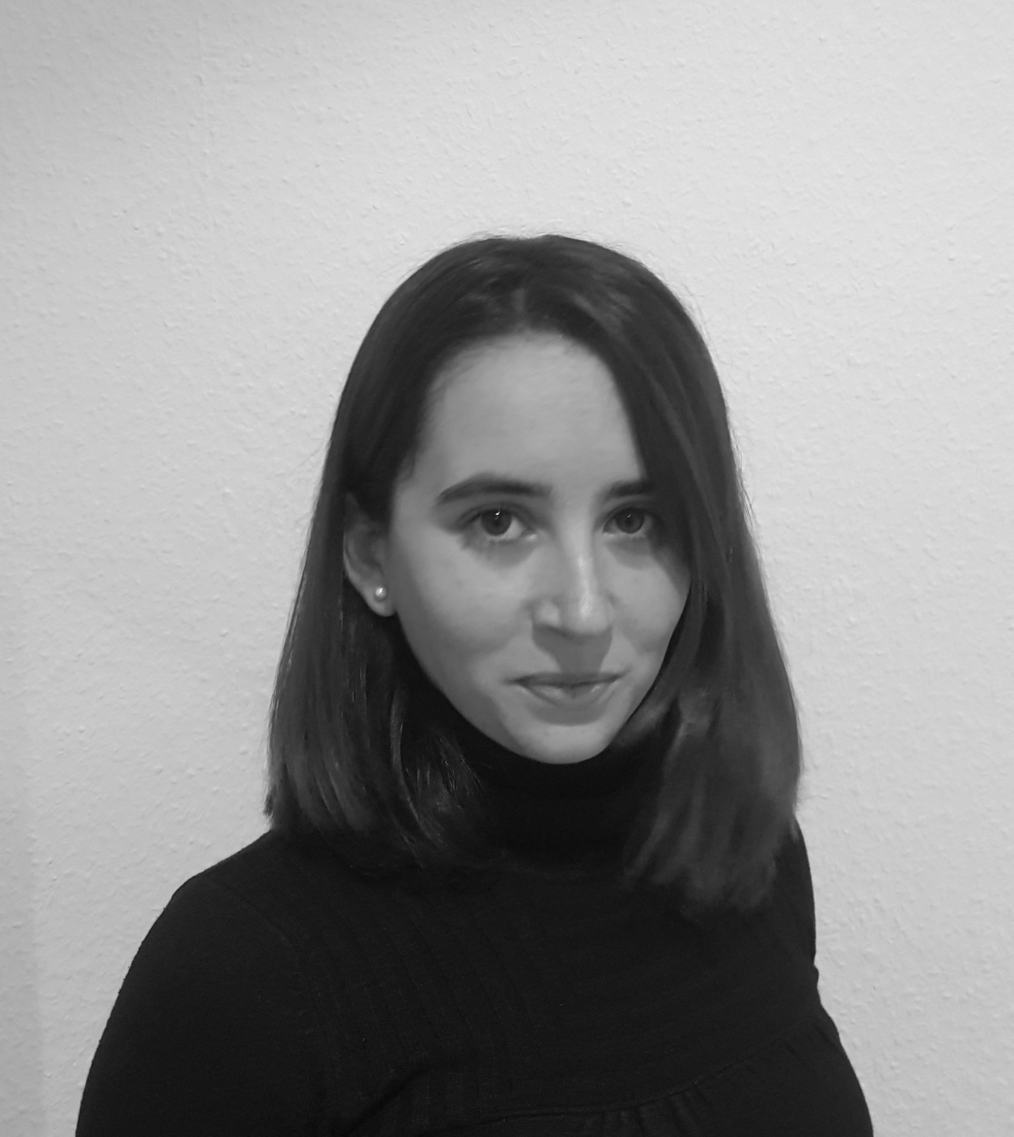 Melany Barragán es profesora de la Universidad de Valencia y docente externa en la U. de Frankfurt. Doctora en Estado de Derecho y Gobernanza Global por la U. de Salamanca. Especializada en élites políticas, la política comparada y los sistemas de partidos.