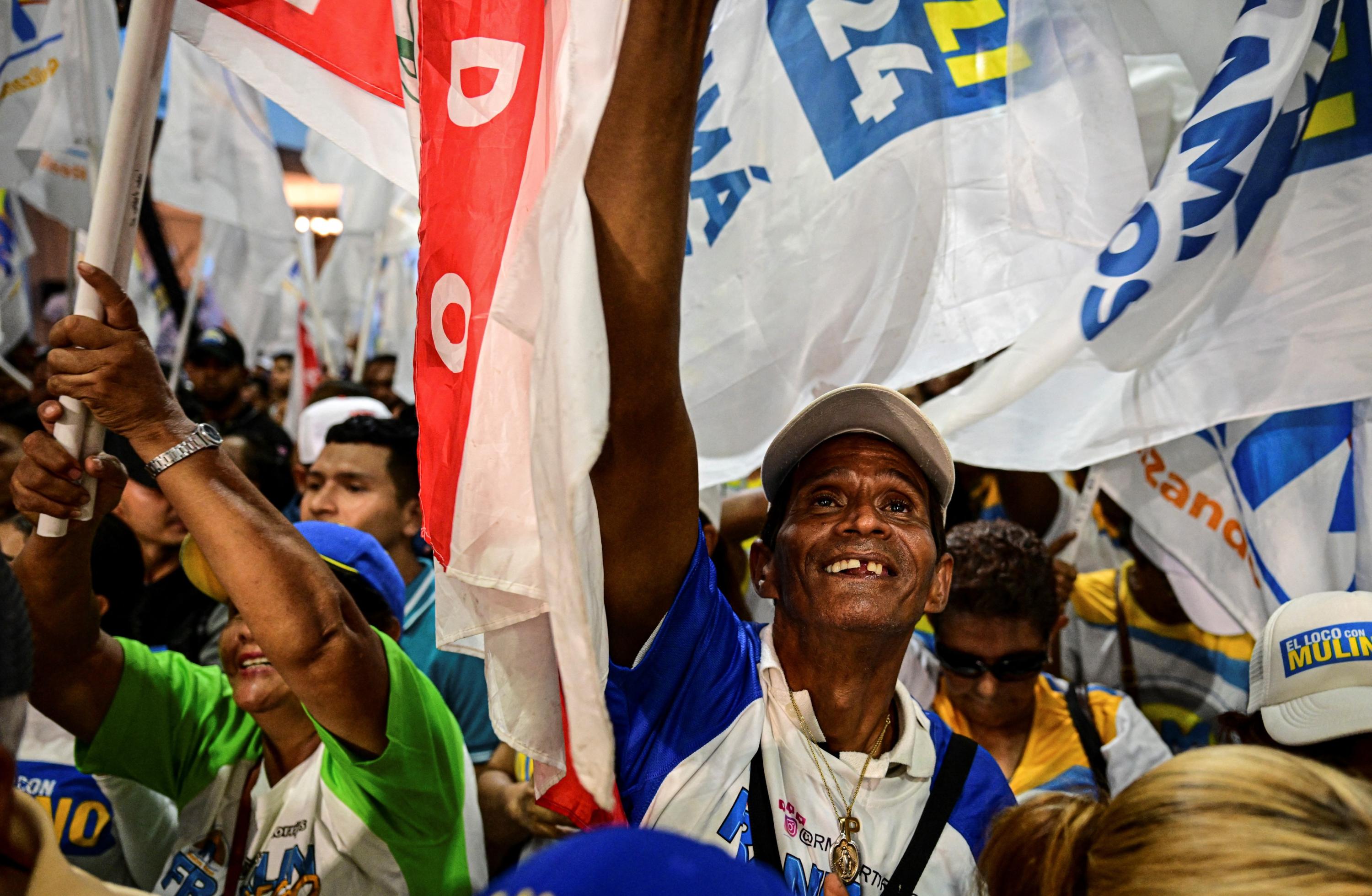 Supporters of Panama