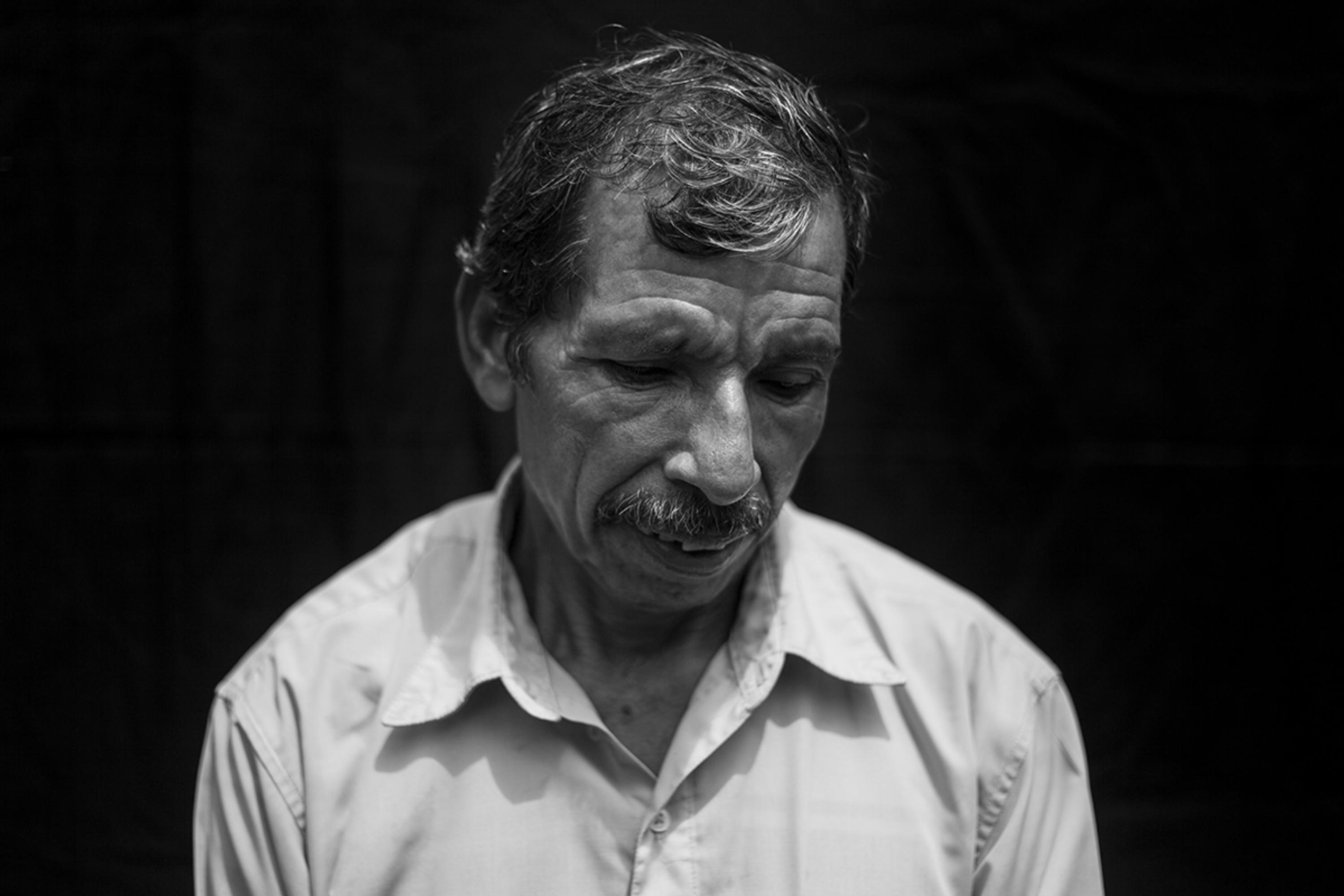 José Mariano Medina Zamora, 59, victim of Canoas: “It was 12 o’clock noon. We had been studying all morning, learning to read and write, and we had prepared rice and beans. I ordered two tortillas and ate them as I walked up the hill to watch the area. The soldiers had begun to harass us because we were a community organized in cooperatives. As I was climbing halfway up the hill, I heard the shooting. I came down at midnight and saw my wife machine-gunned, lying behind a pole. We got together with others from the community and began to carry the dead two by two, in a wheelbarrow, to the hole we opened. I don