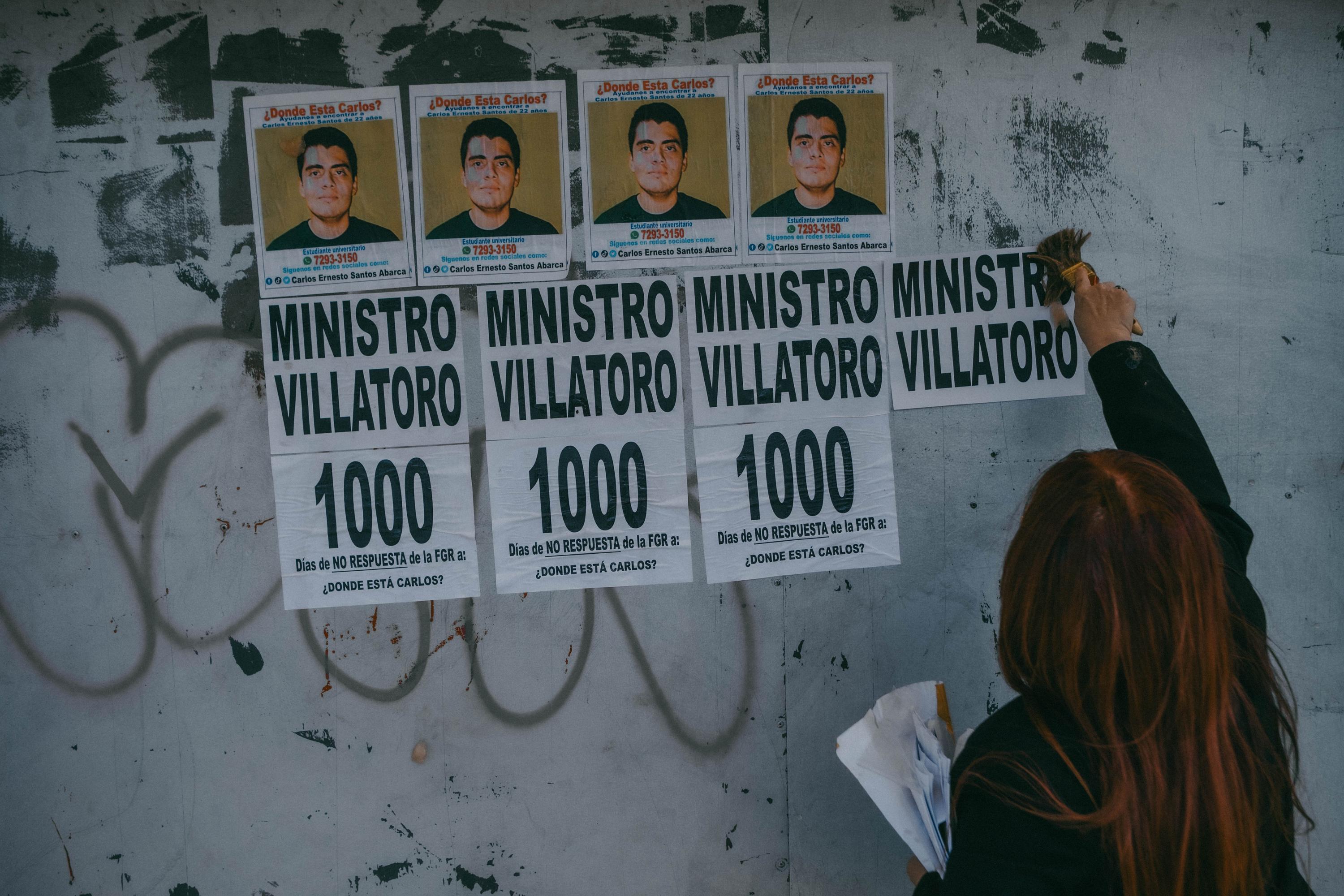 After three years, Eneida suffers from sleep disorders. Carlos is the first thing she thinks about when she wakes up and the last on her mind before trying to sleep. “If I didn’t insist on the search, nobody would talk about Carlos. He couldn