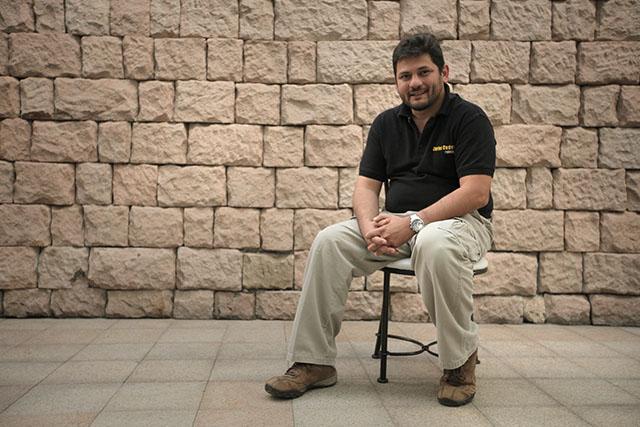 Carlos Cader, fotografo comercial. Foto Mauro Arias