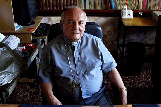 Orlando Cabrera, obispo de Santiago de María (Usulután). Foto Roberto Valencia.