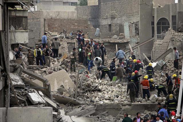 Explosión en el Ministerio de Finanzas de Irak, que dejó más de 130 muertos en diciembre de 2009. Foto archivo El Faro