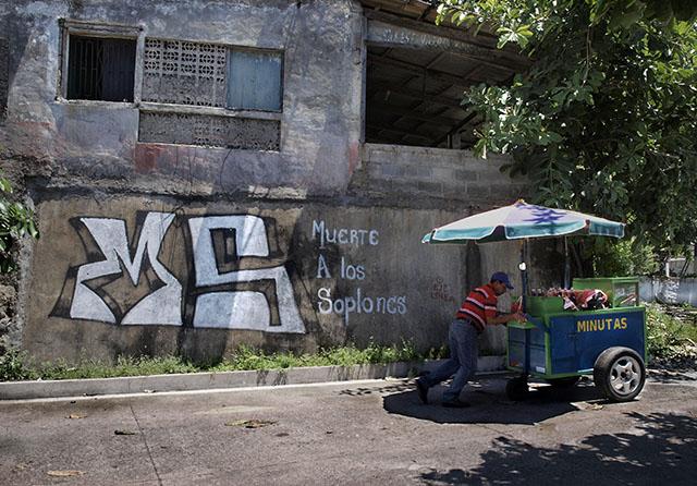 Los homicidios se redujeron en Acajutla (Sonsonate) un 95 % entre 2011 y 2013, pero las estructuras de terror de las pandillas siguen vigentes. 