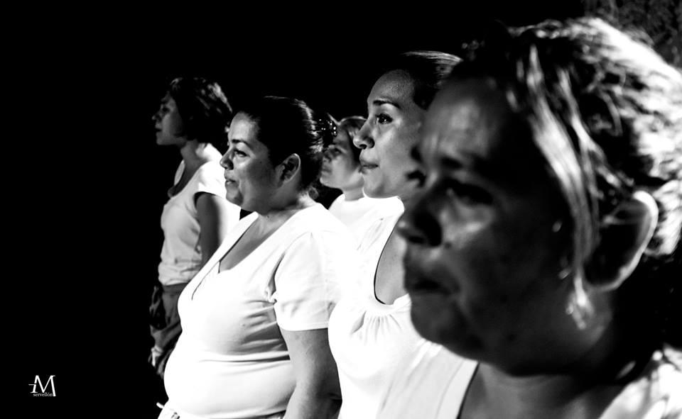 Imagen tomada de la página oficial de La Cachada Teatro. Foto de Miguel Servellón.