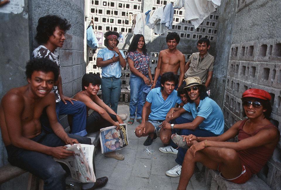 1985. Presos políticos en Mariona. Foto de Giovanni Palazzo.