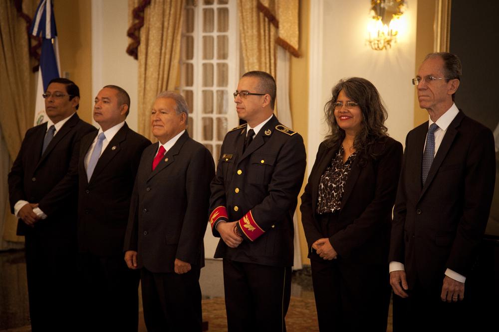 Silvia Elena Regalado fue juramentada como nueva Secretaria de Cultura de la Presidencia por el presidente, Salvador Sánchez Cerén, en el salón de honor de casa presidencial, en San Salvador. La nueva funcionaria recibió el cargo que habría dejado Ramón Rivas en diciembre 2015. Foto Tomada el 22012015/ Foto El Faro: Víctor Peña