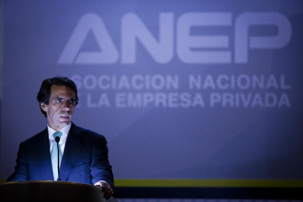 El expresidente de España, José María Aznar, durante su ponencia en el XVI Encuentro Nacional de la Empresa Privada (ENADE), donde el discurso del 26 de abril de 2016, fue la corrupción. / Foto El Faro: Víctor Peña