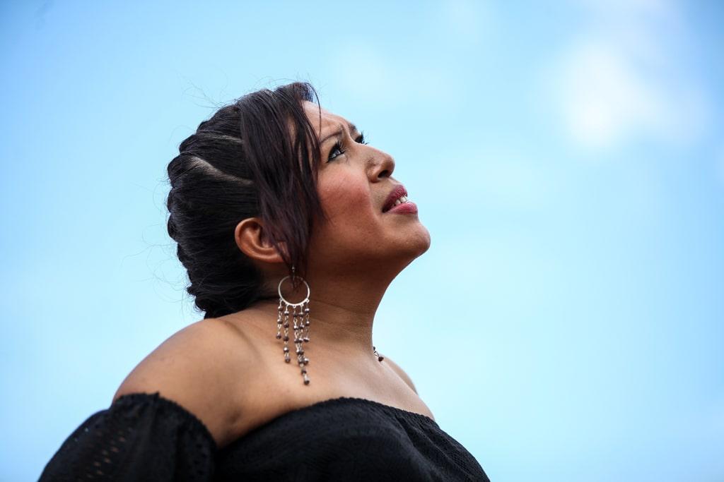 Fátima discovered her trans identity when she was nine years old. Photo by Carlos Sebastián