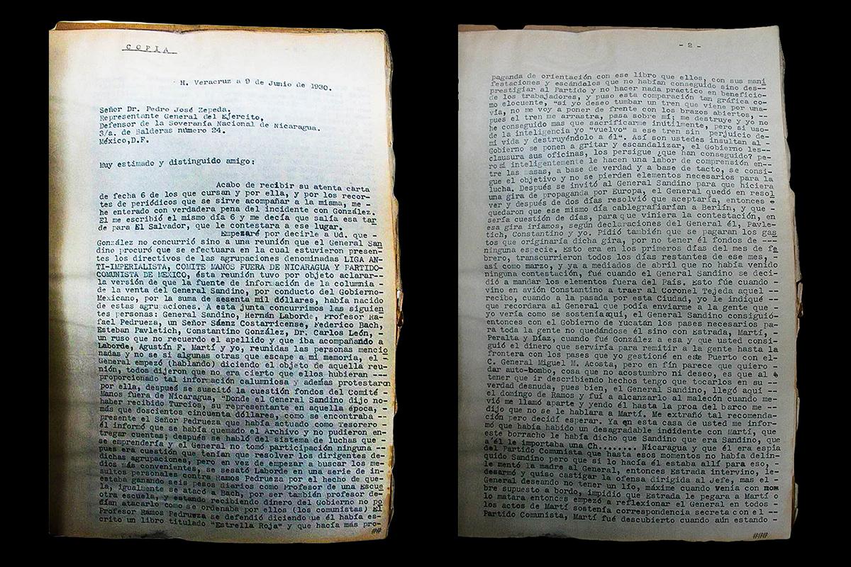 Recopilación del documento donde se encuentra la carta fechada en 1930, que describe los orígenes de la profunda desconfianza entre el legendario líder nicaragüense Augusto C. Sandino y el revolucionario salvadoreño Farabundo Martí. Los principales acontecimientos, que incluyen una pelea con pistolas desenfundadas, tuvieron lugar durante la estancia de ambos en la ciudad de Mérida, Yucatán, en 1929./ Foto: Archivo El Faro.