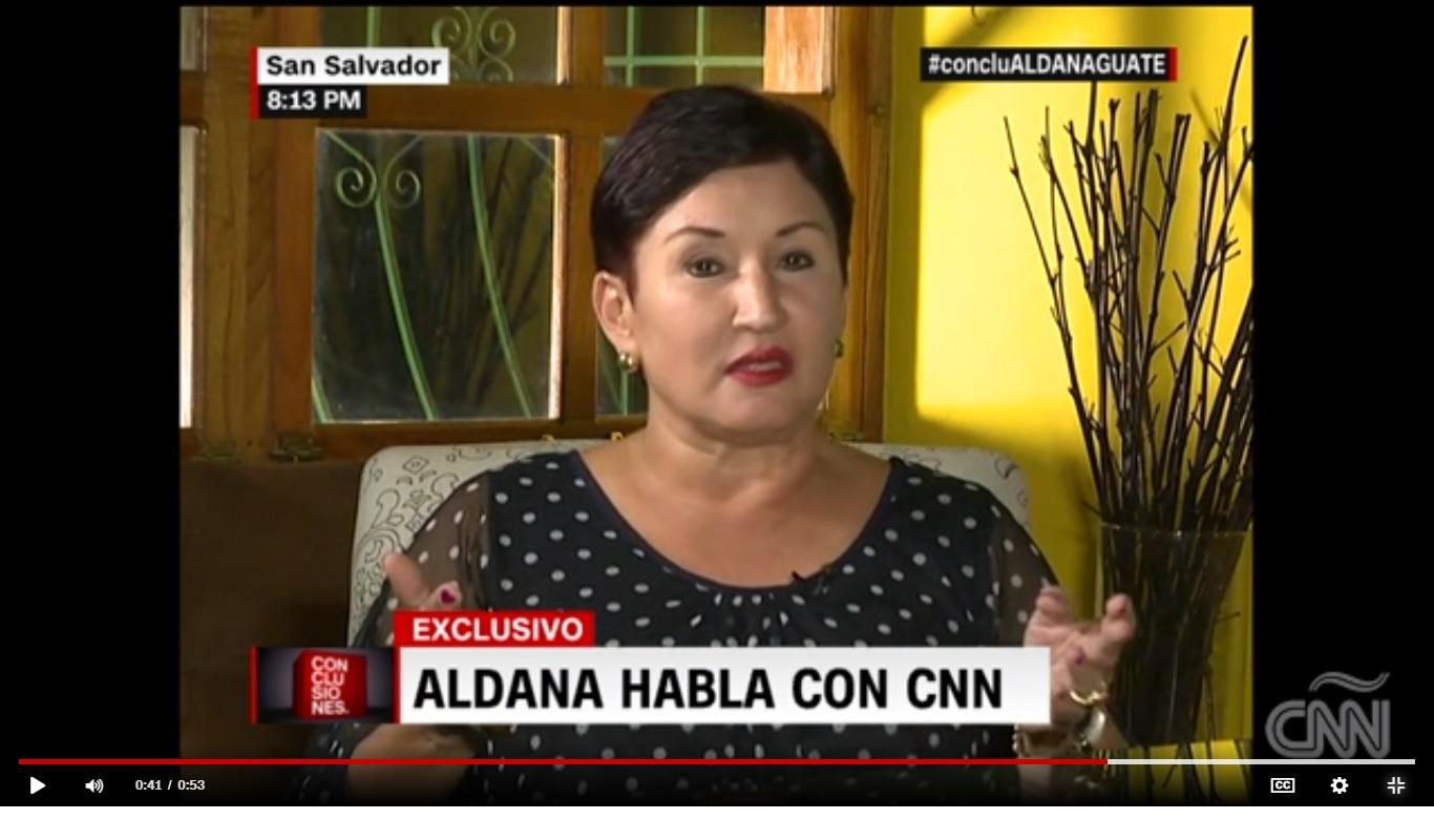 Captura de pantalla de la entrevista brindada por la candidata presidencial Thelma Aldana a la cadena de noticias CNN, el miércoles 19 de marzo de 2019. Las instalaciones usadas para dicha entrevista son las oficinas de Porfirio Chica, un exasesor del gobierno de Elías Antonio Saca.