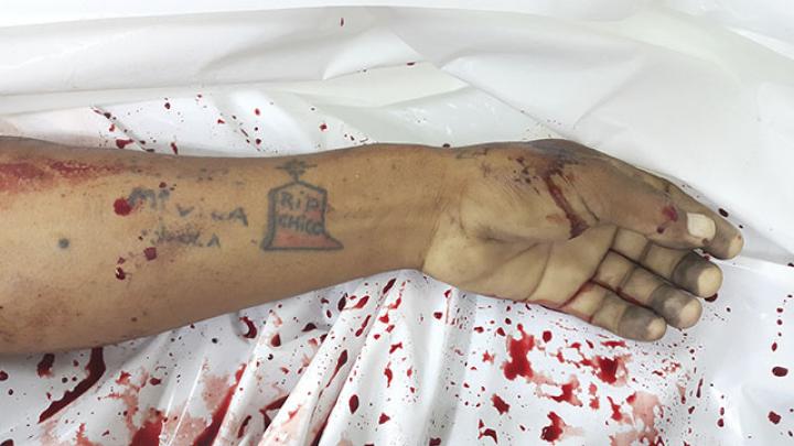 Fotografía tomada el día viernes 21 de noviembre en Medicina Legal de Santa Ana, horas después de su asesinato.