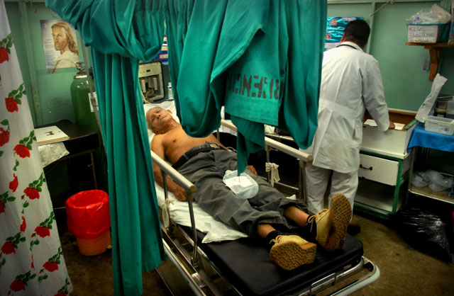 Sala de emergencias del hospital Santa Teresa de Zacatecoluca. Foto El Faro