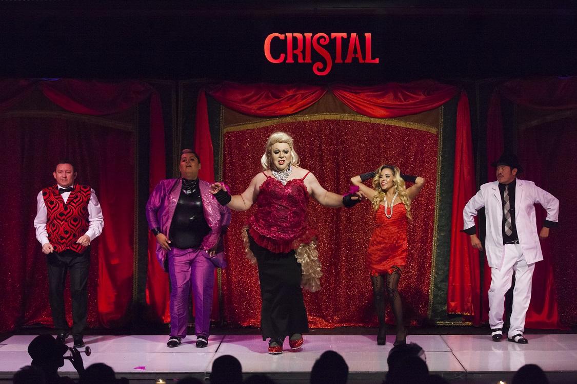 El bolero de Cristal fue el proyecto ganador del Premio Ovación 2015, y es el primer espectáculo de cabaret que se presenta desde la posguerra. Foto: René Figueroa.