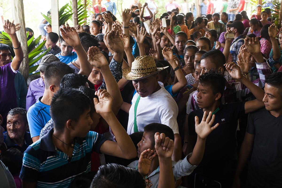 Community meeting in Cahabón, Alta Verapaz (August 2017). Photo by Simone Dalmasso