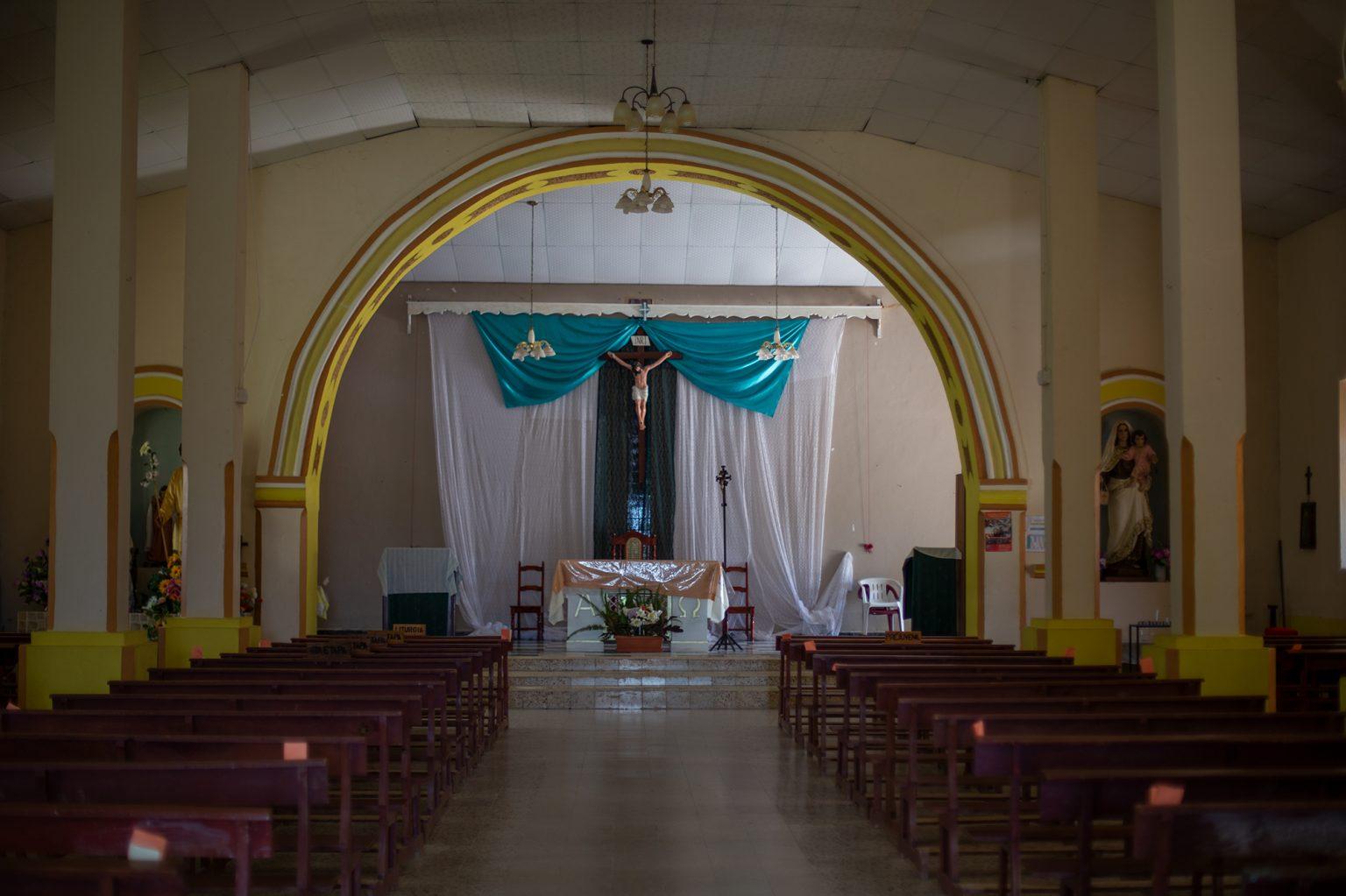The Catholic church in the Florida community has been empty during the pandemic. Opatoro, La Paz, August 8 2020. Photo: Martín Cálix