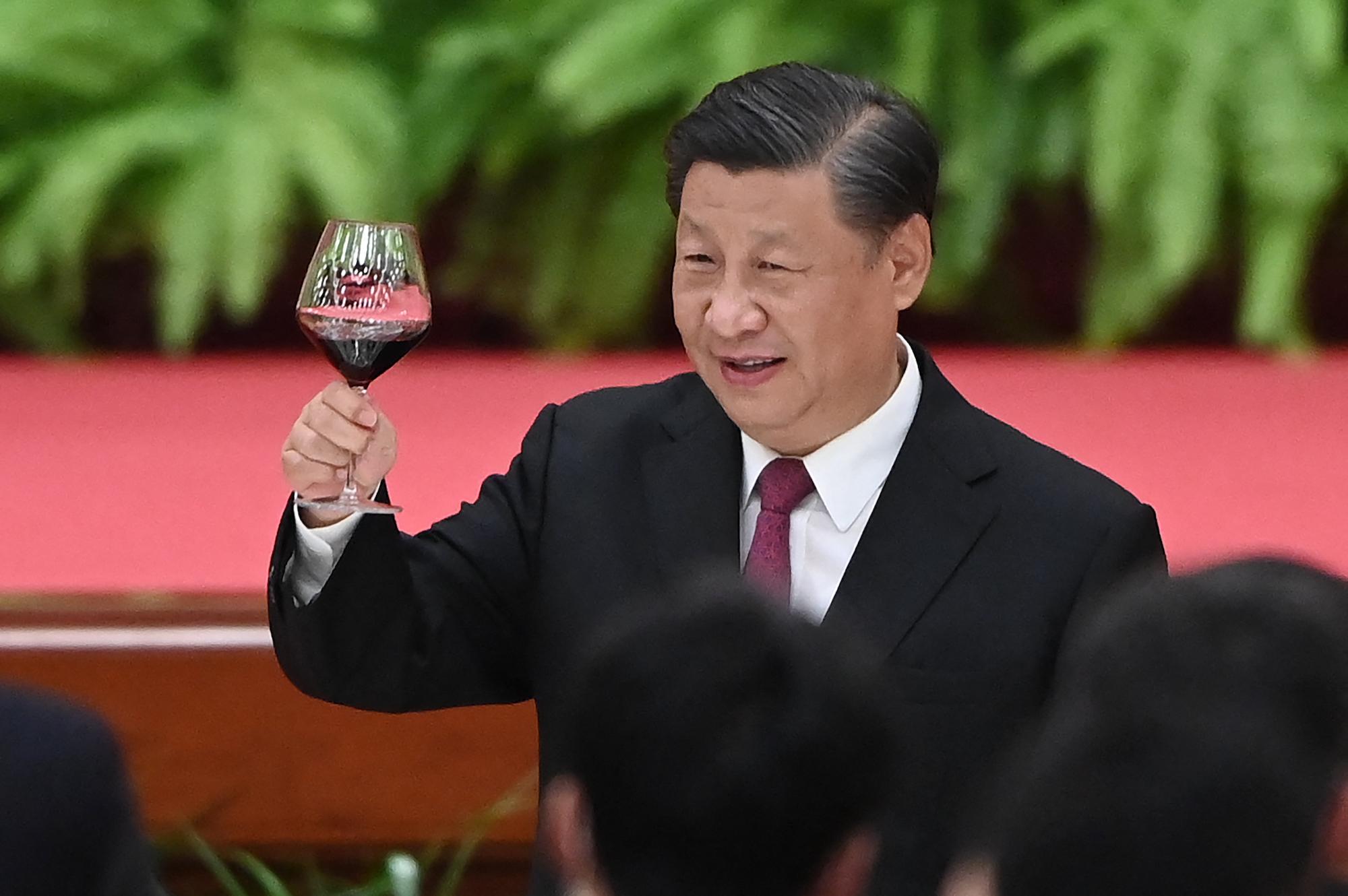 Presidente chino Xi Jinping durante un evento por el Día Nacional de China, el 30 de septiembre 2021. Foto: Greg Baker/AFP.