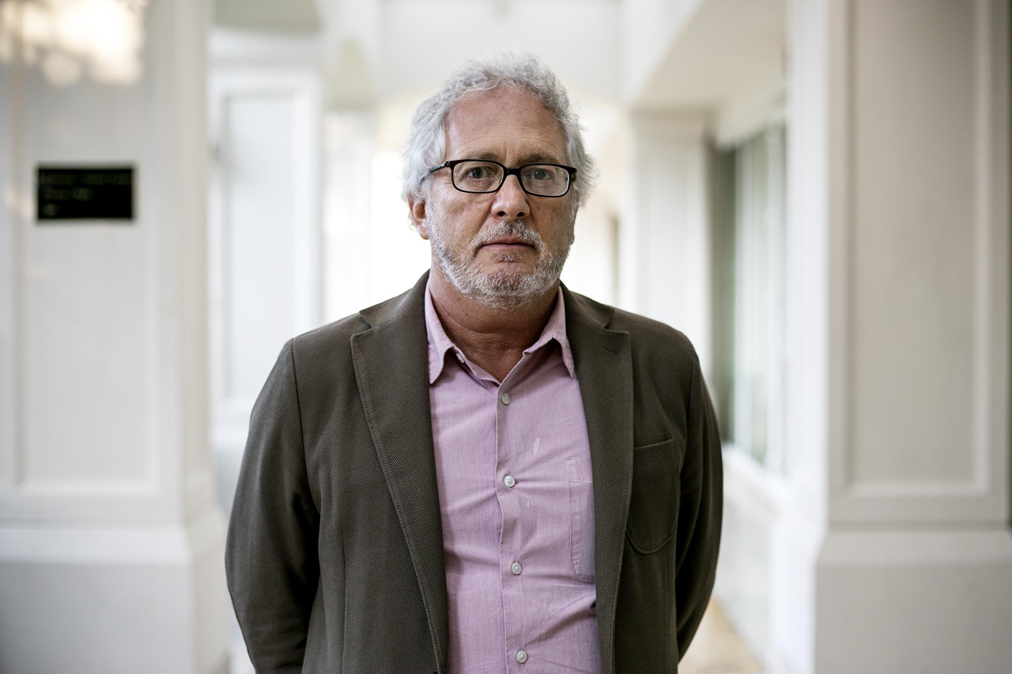 Hector Abad Faciolince escritor colombiano nacido en 1958. Foto: Fred Ramos