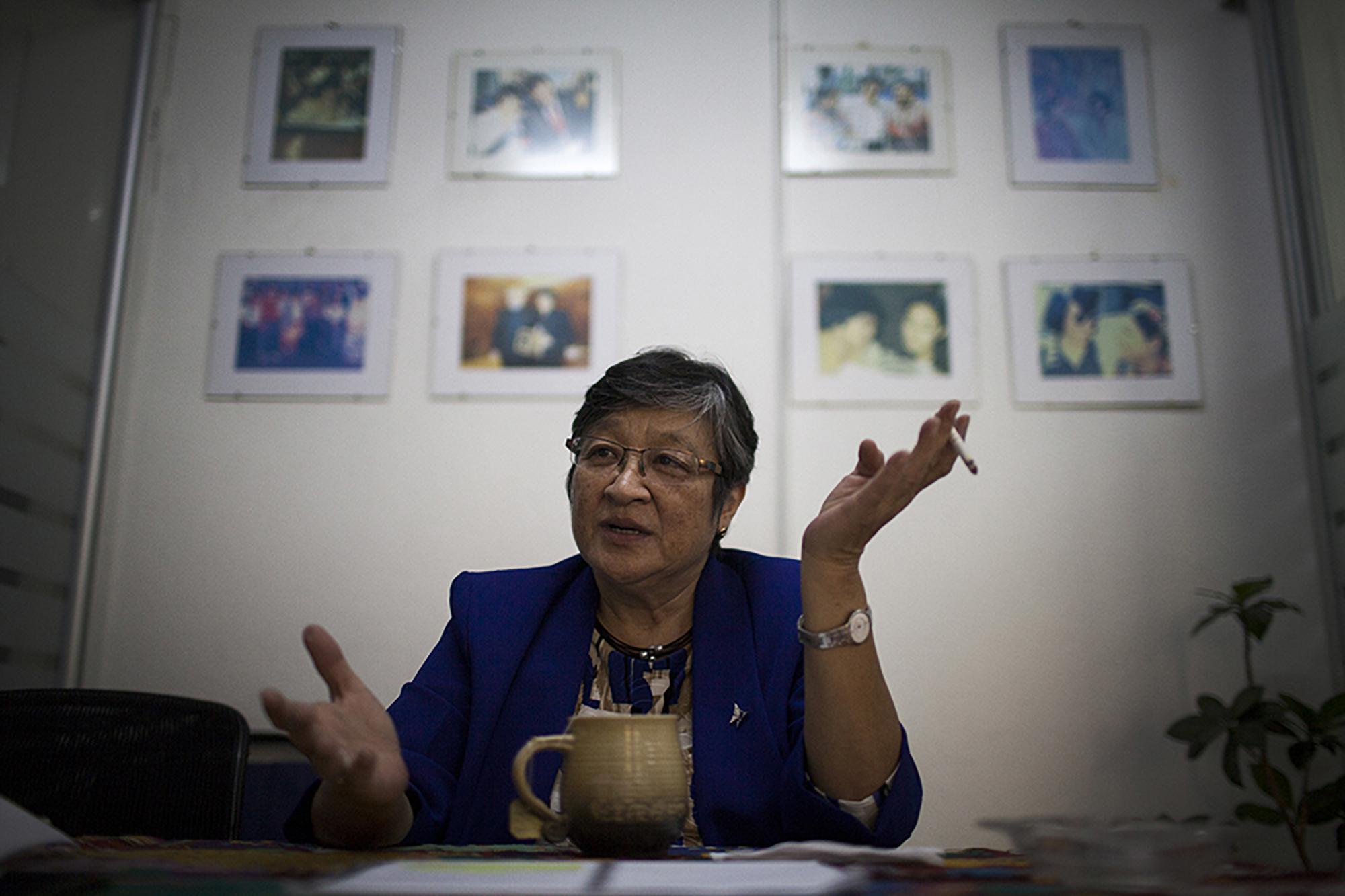 Helen Mack has witnessed the backsliding of the fight against corruption since the expulsion of the CICIG in 2019. Now, she says, the Special Prosecutor's Office against Impunity (FECI) is under similar siege. In her office in Guatemala City. Photo: Simone Dalmasso/Plaza Pública