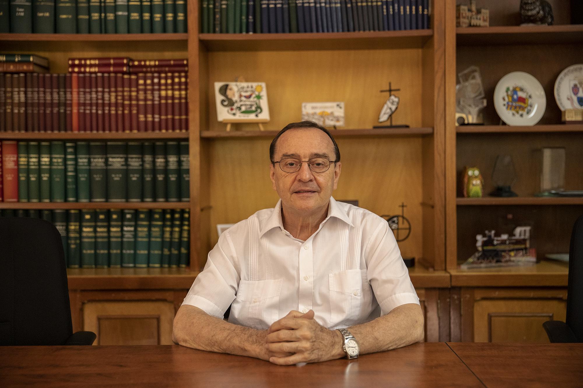 Andreu Oliva, rector of the José Simeón Cañas University of Central America (UCA El Salvador), in the meeting room in the university