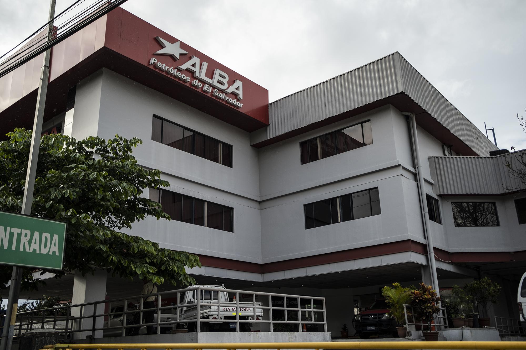  Sede de la empresa Alba Petróleos ubicada en Santa Elena, Antiguo Cuscatlán. Foto de El Faro: Carlos Barrera