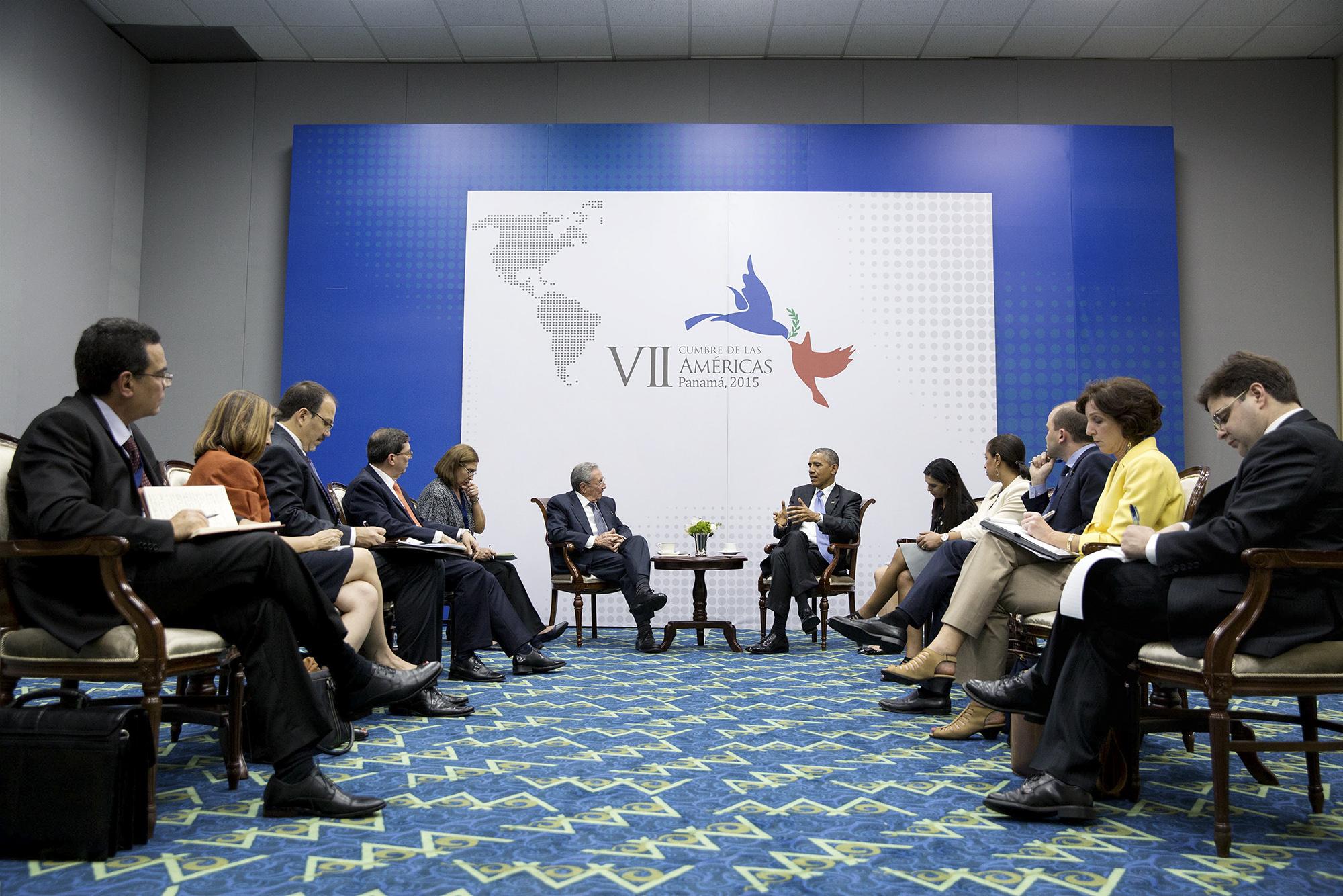 President Obama meets with President Raul Castro. (Official White House Photo by Pete Souza)