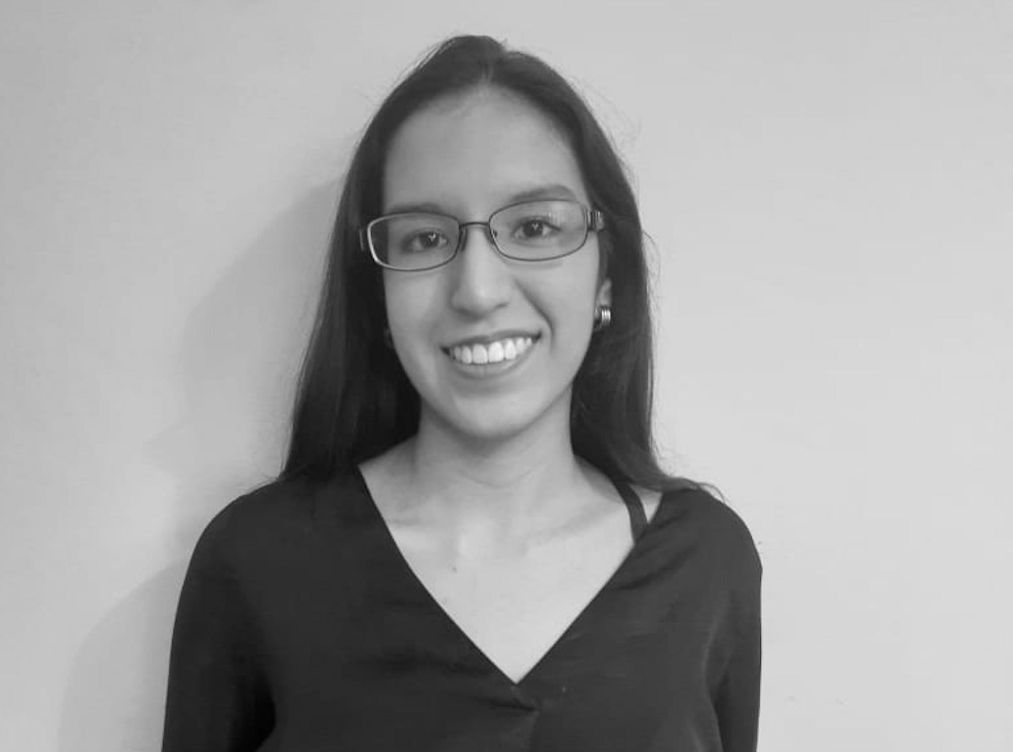 Elena Tobar es estudiante de Ciencias Jurídicas. Forma parte del Club de Opinión Política Estudiantil (COPE) de la ESEN.