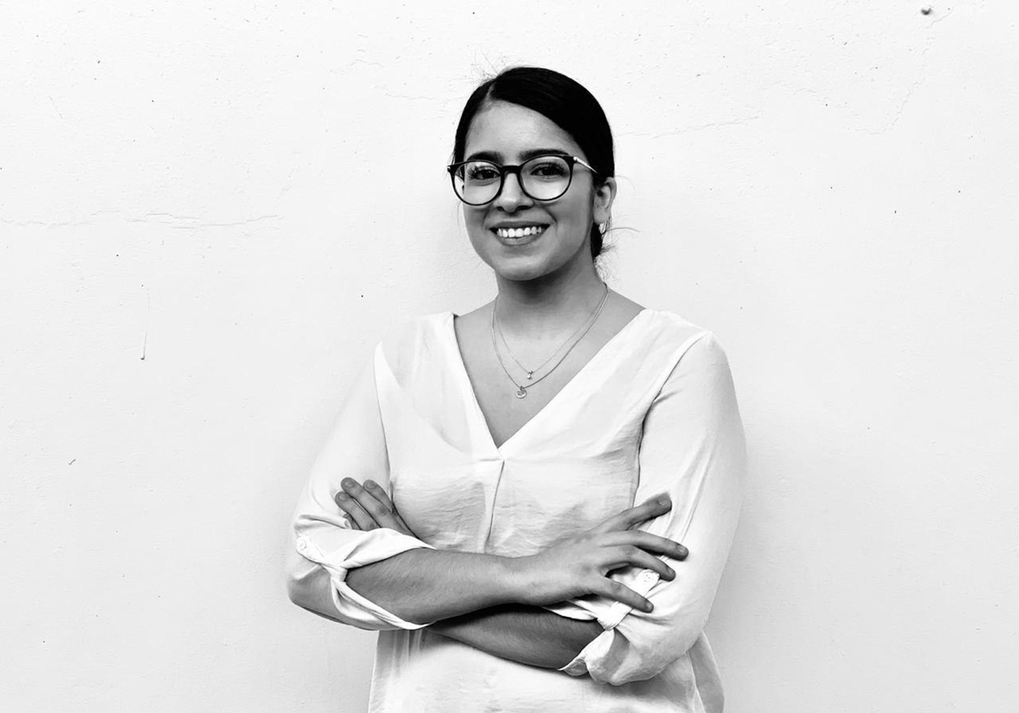 Lorena Valle Cuéllar es licenciada en Economía por la Universidad Centroamericana José Simeón Cañas. Se ha desempeñado como ayudante en cátedras como Género y Economía e Introducción a la Economía Política. Actualmente se desempeña como investigadora en temas vinculados con Políticas Públicas.