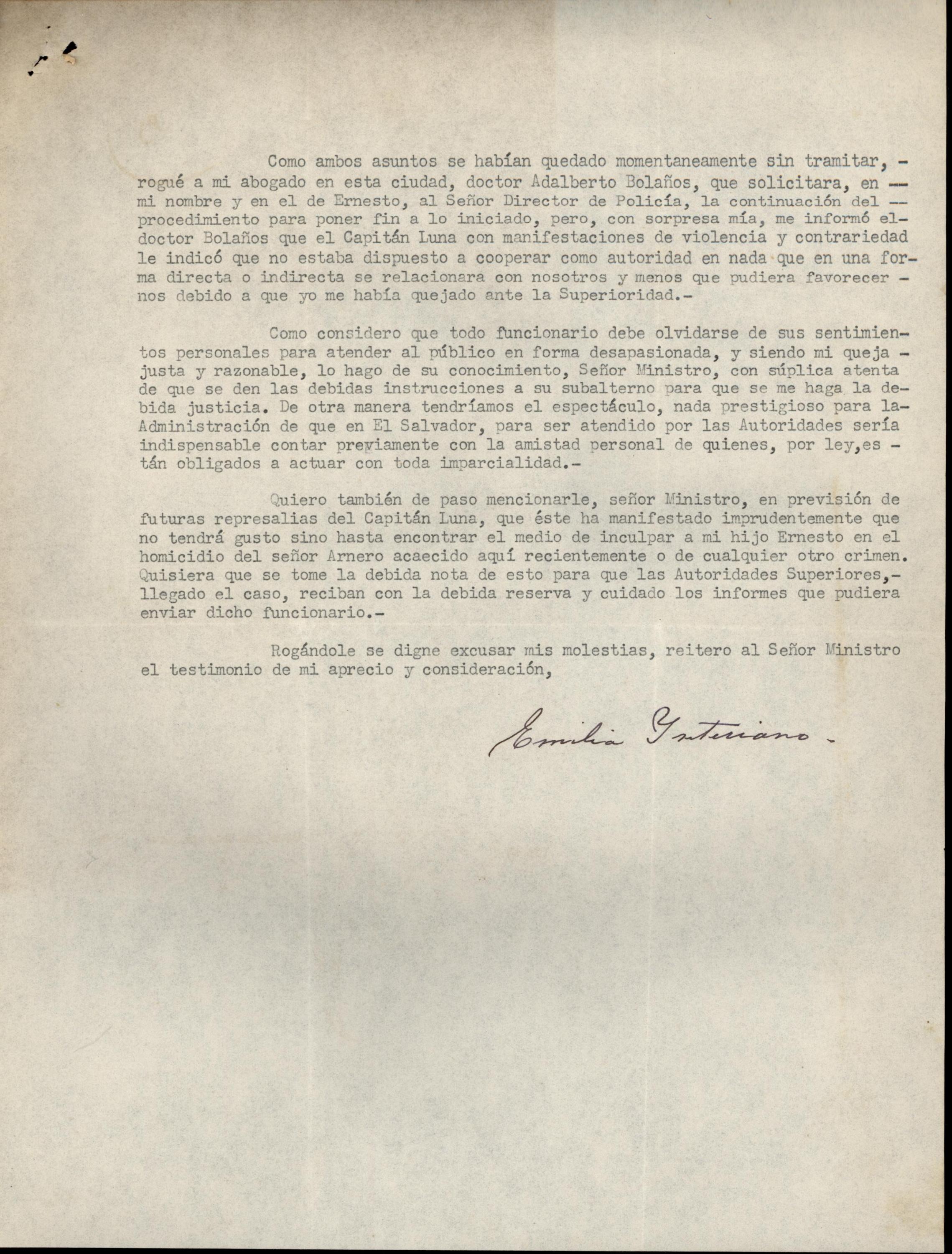 Archivo General de la Nación, Fondo Gobernación, caja Policía, n.º 3,  carpeta 310.2. Título: Armas, comercio, portación, comisos, sin título de expediente, 1943.
