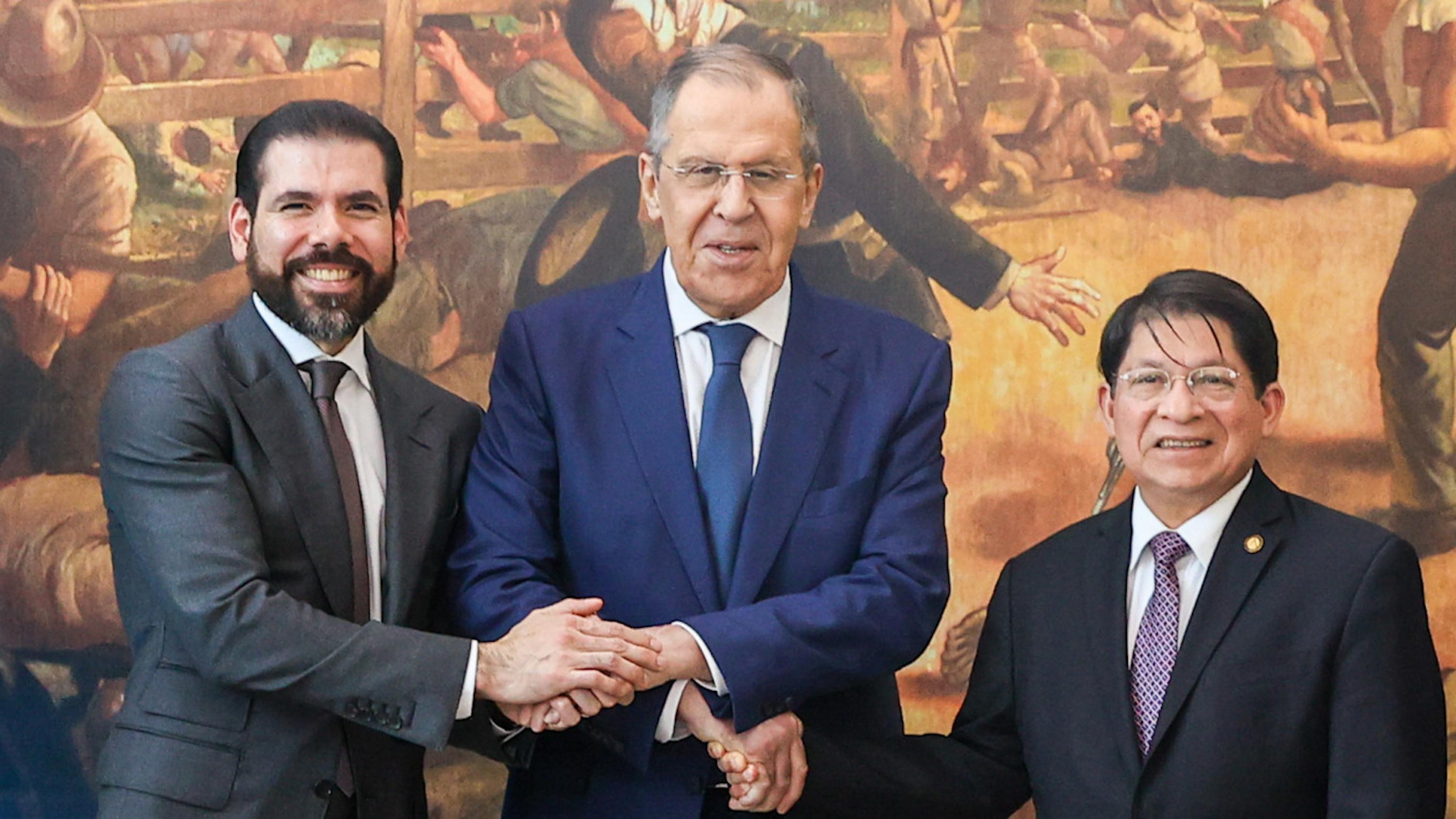 From left to right: Laureano Ortega, the son of presidential couple Daniel Ortega and Rosario Murillo and envoy for Russian affairs; Russian Foreign Minister Sergei Lavrov; and Nicaraguan Foreign Minister Denis Moncada during a state visit in Managua on Apr. 19, 2023. Photo: Russian Foreign Ministry/TASS