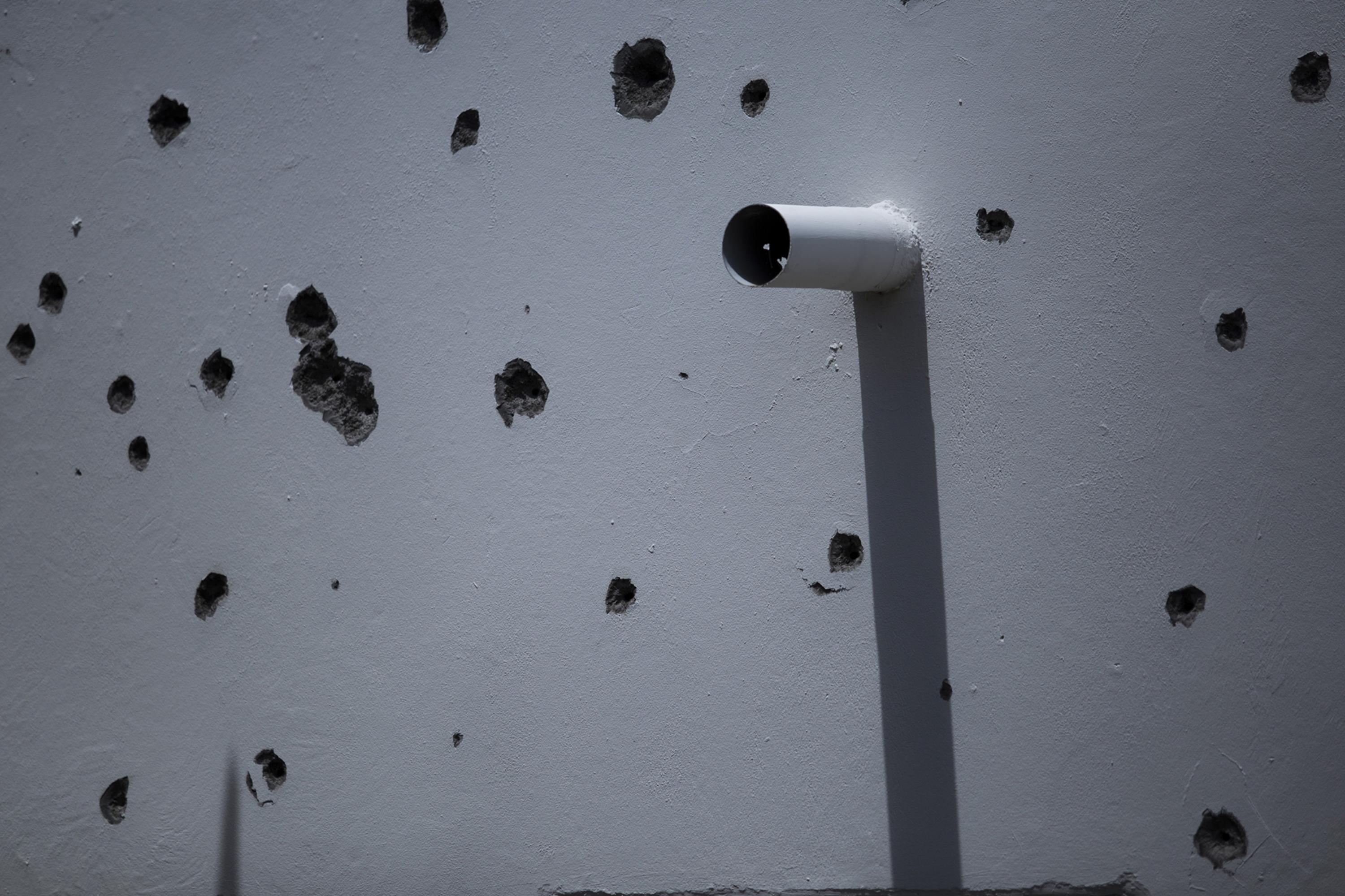 The Church of Divine Mercy, pocked by bullets. On July 14, 2018, Nicaraguan security forces attacked and expelled student occupiers of the Managua campus of the National Autonomous University of Nicaragua. Photo Víctor Peña